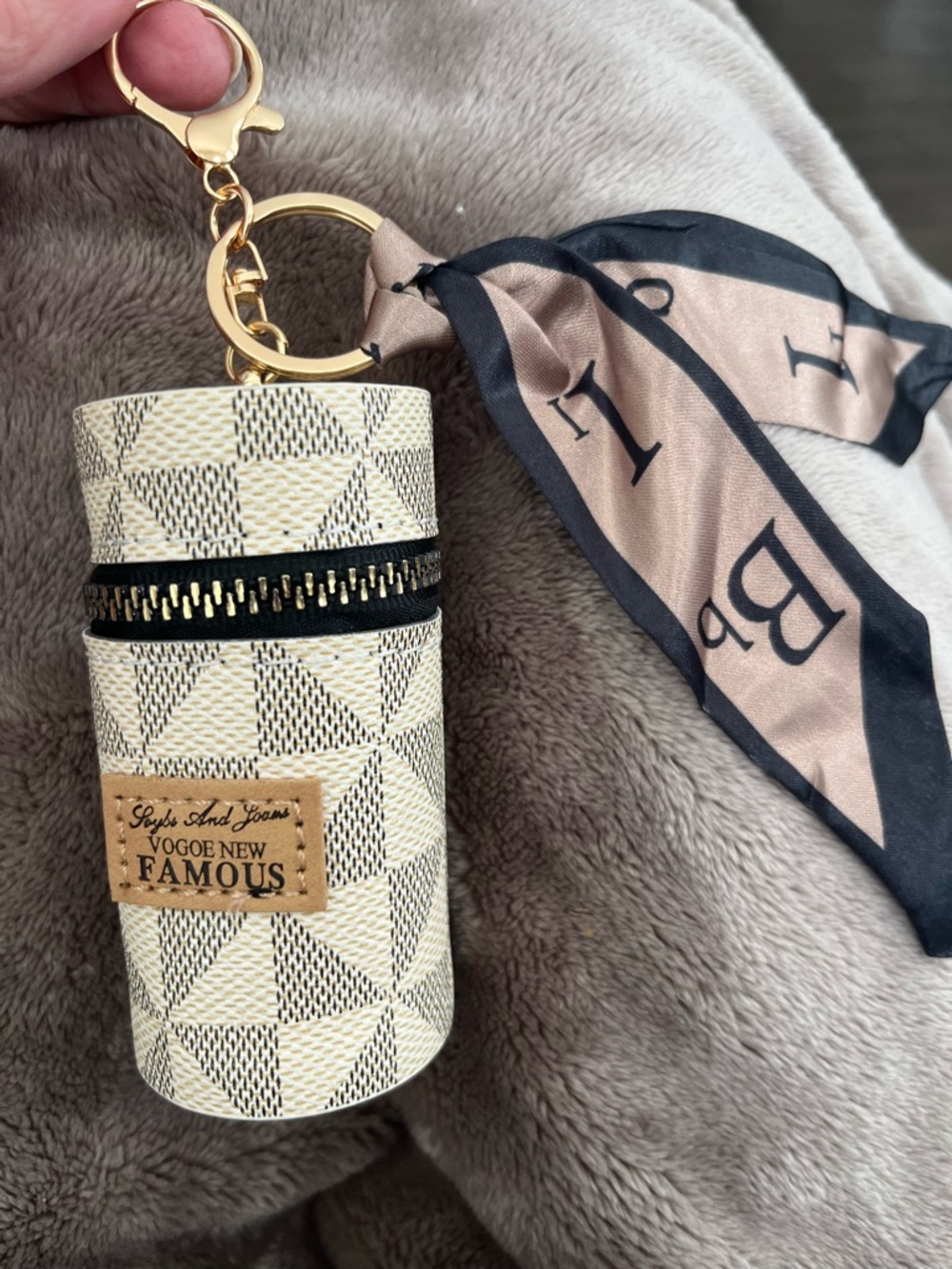 Mini Coin key chain bag - Picture 2 of 7